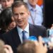 Jeremy Hunt narrowly retains Surrey seat by 900 votes