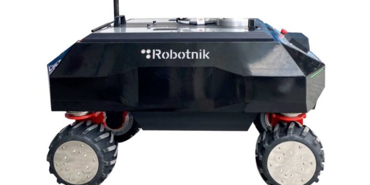 Autonomous & Industrial Mobile Robots Revolutionizing Industry