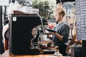 Private sector confidence hits lowest level since 2022 as wage and trade pressures mount