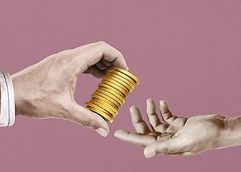 Is Weakening Shareholder Primacy Beneficial?