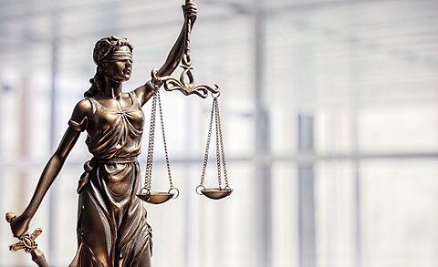 Scullark v. Iowa Brief: Limit Searches Incident to Arrest to Protect Homeless Americans’ Rights