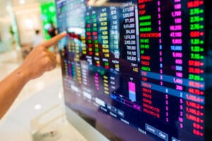 Top 5 Reasons Why More Traders Are Turning to Futures in 2025