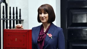 Disposable income falls for fourth consecutive month as one in five Brits can’t cover essential bills ahead of Reeves’ Budget