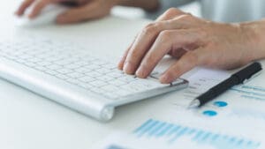 The Modern World in the Age of Artificial Intelligence: How to Get Educated Without Missing Future Opportunities