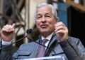 JPMorgan threatens to scrap Canary Wharf skyscraper if Labour swings left on bank taxes