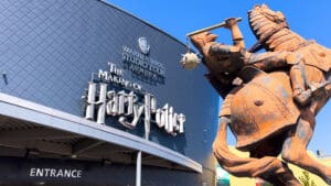 Reeves serves up summer of savings with VAT cut on family days out