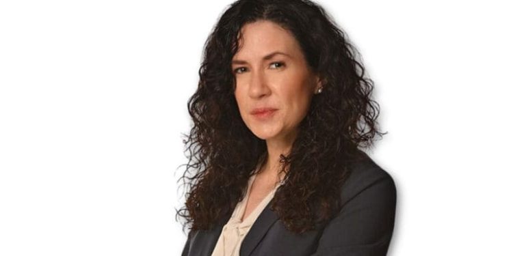 What Executive Assistants Learn About Leadership From the Front Row: A Conversation with Aileen P. Charland