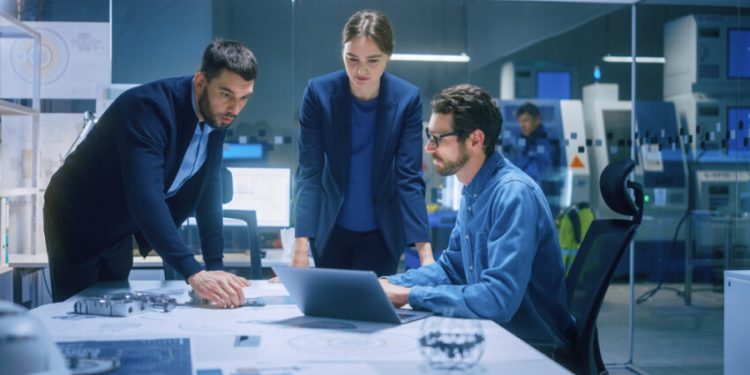MERN vs MEAN Stack: A Side-by-Side Breakdown to Help You Hire the Right Full Stack Team