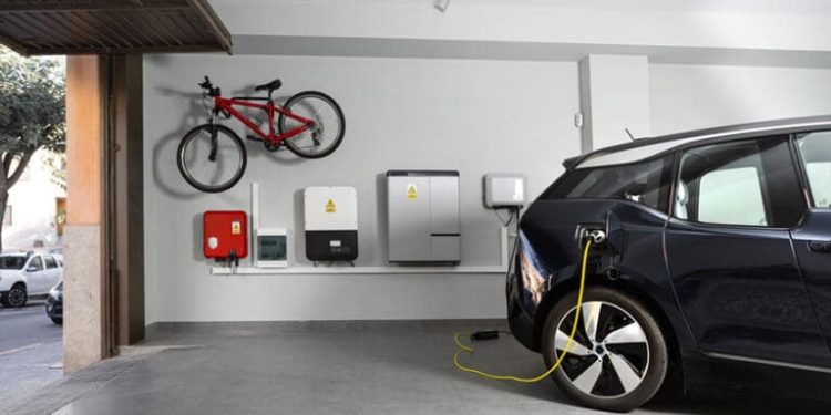 How UK Homeowners Are Slashing Energy Bills with Battery Storage in 2026