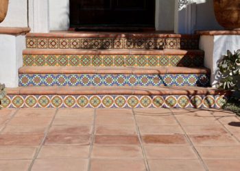 Mexican Terracotta Tile vs Ceramic Tile: Which Offers Better Durability for Outdoor Spaces?