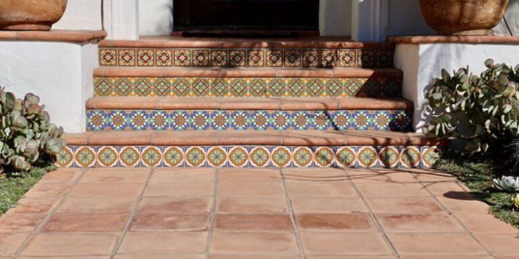 Mexican Terracotta Tile vs Ceramic Tile: Which Offers Better Durability for Outdoor Spaces?