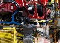 UK car production rises for the first time this year, but recovery hangs by a thread