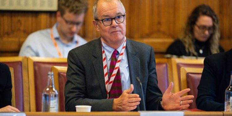 Science department scrapped, but business cheers Reynolds return