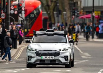 Wayve staff cash in $85m in UK’s first private market share sale