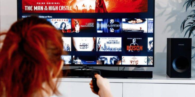 What the Growth of IPTV Says About Changing TV Habits in the UK