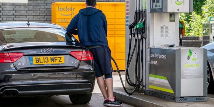 Petrol hits 160p a litre, highest since Iran war began, says RAC