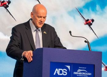 Airshow veteran urges Andy Burnham to fly the flag for defence at Farnborough