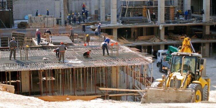 How Reliable Material Supply Helps Construction Companies Keep Projects on Schedule