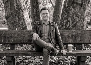 How Chess Player Nikolay Fartushnyak from Crimea Helps Keep Local Chess Alive