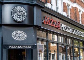 Profits almost halve at Britain’s 100 biggest restaurant groups