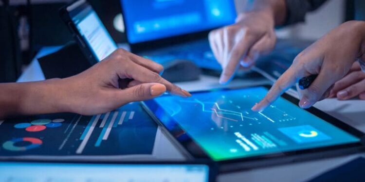 The Data-Driven Derby: How Horse Racing’s Tech Revolution Mirrors Modern Business