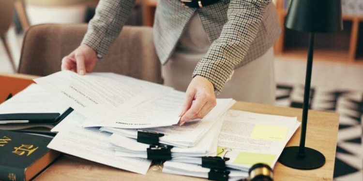 When Does Outsourcing Design Make Sense? A Business Owner’s Guide
