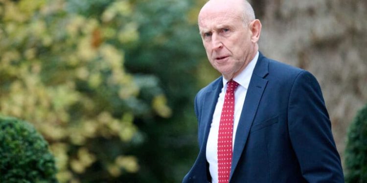 Aviva and Aberdeen bosses urge Healey to stop pre-budget tax leaks