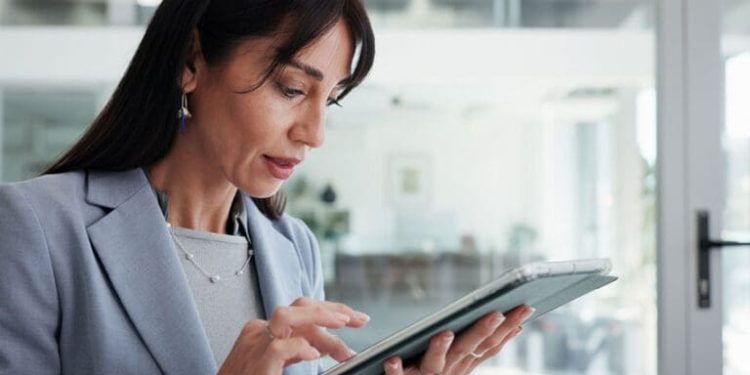 From Wallets to Workflow: Designing a Digital-Asset Treasury Platform
