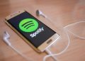 Spotify passes 300 million premium subscribers as revenue rises 14%