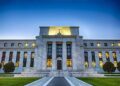 Easing Liquidity Rules Won’t Work If the Fed Keeps Paying Banks to Hold Reserves