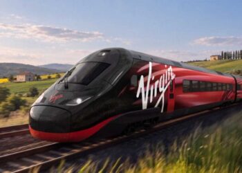 Virgin shows first cross-Channel train and plans 20 daily services