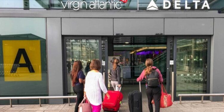 Virgin Atlantic threatens Heathrow challenge over Delta terminal move