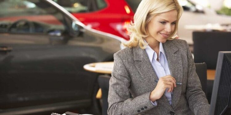 Stellantis UK finance arm sets aside £221m for car loans scandal