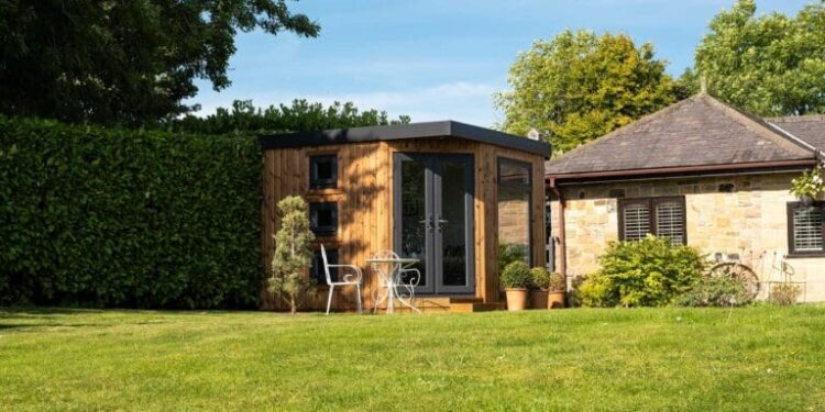 Could an Insulated Garden Office Transform Your Workday?
