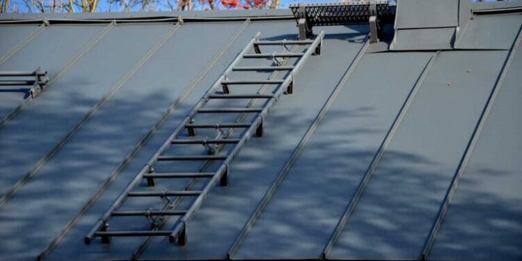 4 Best Thermally Broken Roof Hatches for Part L Projects in 2026