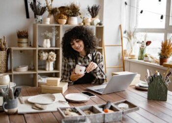 Only 26 per cent of small firms forecast growth for final quarter of 2026