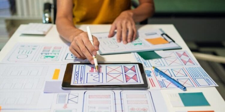 A Practical Guide to Pricing Your First Paid Community Tier