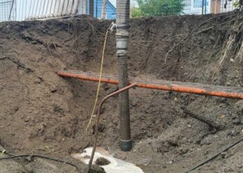 When Test Holes Pay Off: Choosing SUE Quality Levels by Risk