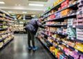 Retail bosses warn Healey that tax rises on shops will push up prices