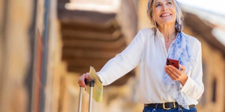 What Should You Look for in a Travel eSIM Data Plan for Navigation Use?