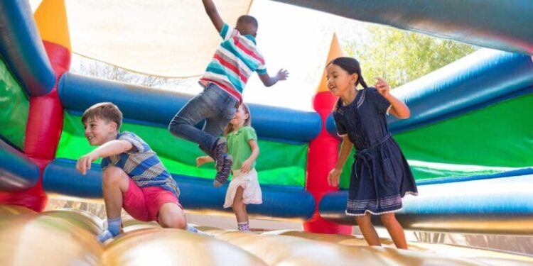 Commercial or Domestic Bouncy Castle: Which to Buy for Hire